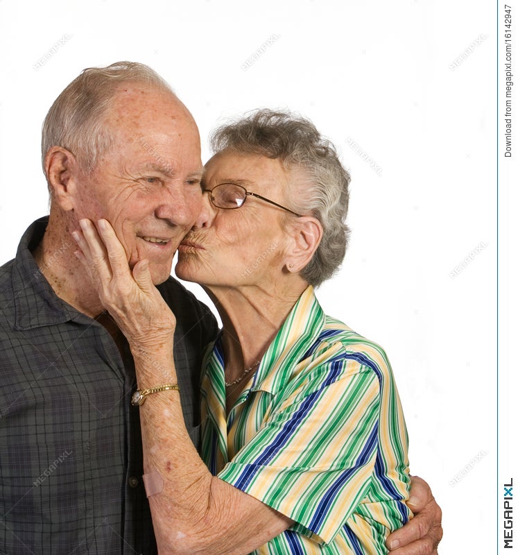 Kissing old men 