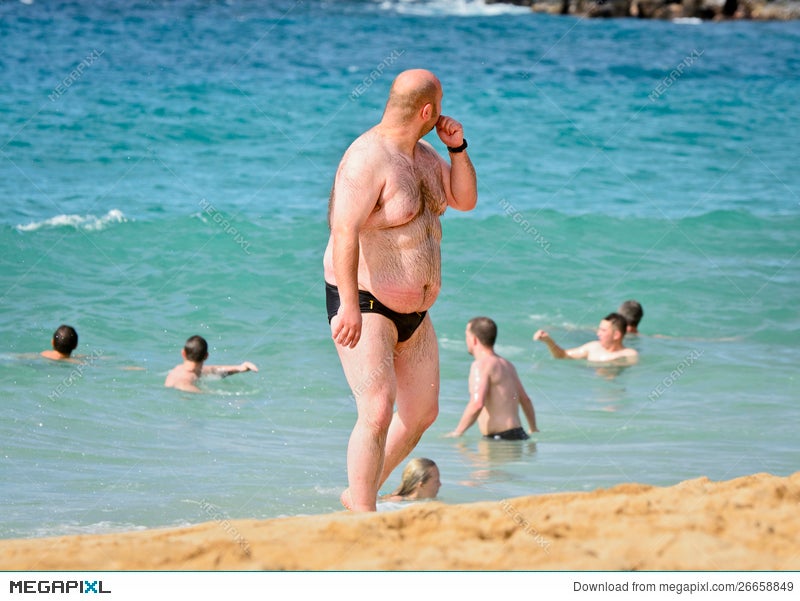 Fat Beach Man Stock Photo 26658849 - Megapixl.