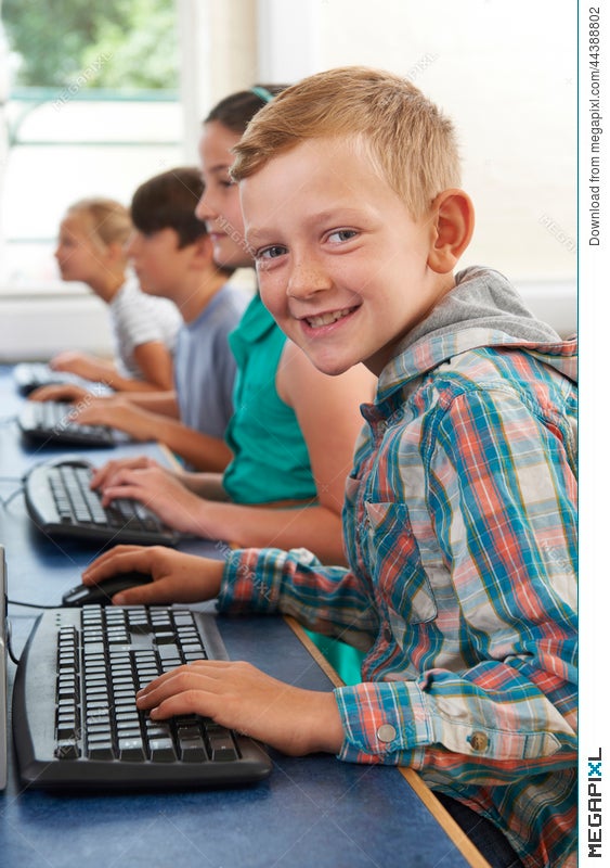 Group Of Elementary School Children In Computer Class Stock Photo 44388802 Megapixl