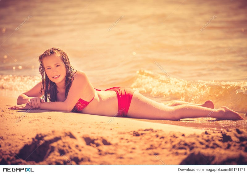 Young Teen Girls In Bikinis Swimsuits