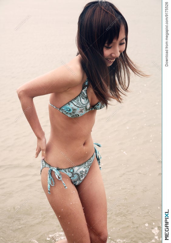 wapenkamer landheer Reclame Cute Asian Girl In A Bikini Stock Photo 9175526 - Megapixl