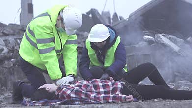 Resuscitation of human workers of the rescue service after a disaster or earthquake