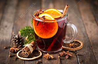 Hot mulled wine