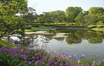 Pool in Imperial Palace Gardens