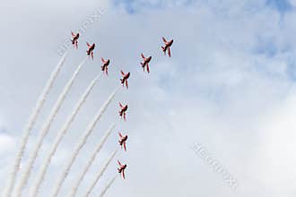 Red Arrows flying the swan formation