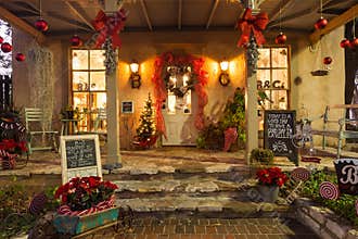 SAN ANTONIO, TEXAS - NOVEMBER 27, 2017 - small boutique entrance decorated for Christmas, located in La Villita, an art community