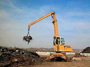 Junkyard crane with maginet