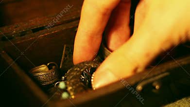 Stealing The Treasure Chest