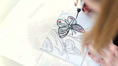 Drawing with enamel on glass