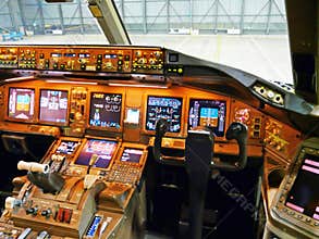 Aircraft cockpit