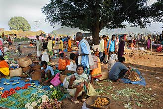 Orissa's tribal people at weekly market