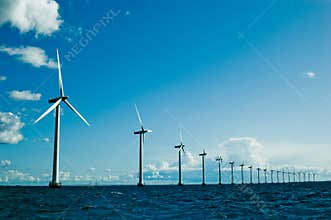 Windmills further, horizontal