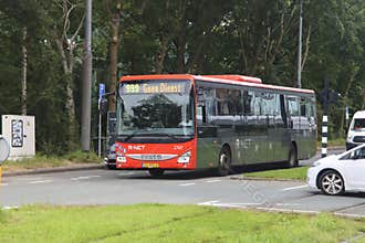 R-NET red and black busses runned by connexxion