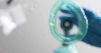 Anesthesia mask descends from top to bottom