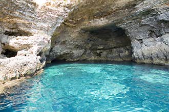 Lampedusa cavern