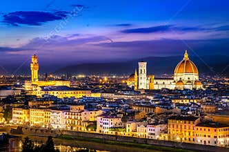 Scenic view of Florence at night from Piazzale Michelangelo