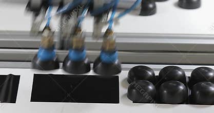 Robotic Arm Picking Parts