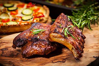 BBQ spare ribs with herbs