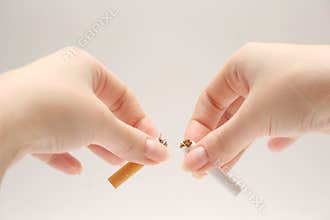 NO SMOKING !