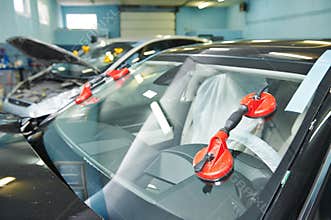 Windshield windscreen replacement