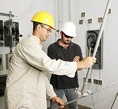Electrical Team Bending Pipe