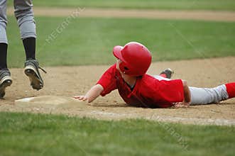 Runner Back Safe