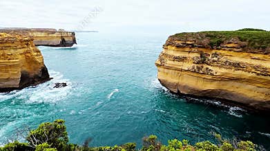 Twelve Apostles sea cliffs Australia Vide 4K