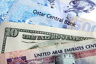 Arab money dollar riyal crisis