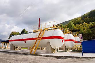 Natural gas station