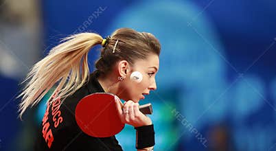 SZOCS Bernadette on serve