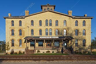 Landmark Dousman House in Prairie du Chien