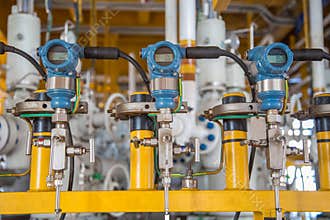 Pressure transmitter for monitor and sent measuring value to programmable logic controller PLC to control oil and gas process