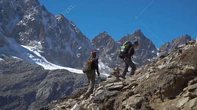 Girls tourist go on the trail in the Himalayas