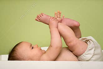 Change baby diaper