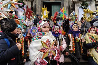 Christmas Star carriers parade through Lviv streets