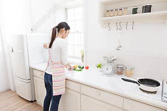 Woman to cook