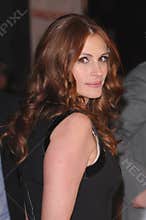 Charlie Wilson,Julia Roberts