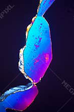 Chain of Fragile Crystals of citric acid