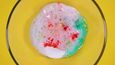 Fun DIY chemistry Science Experiments For Kids. Baking soda and vinegar volcano experiment for kids.