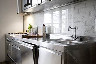 Modern Kitchen with Stainless Steel Appliances