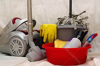 Household cleaning tools
