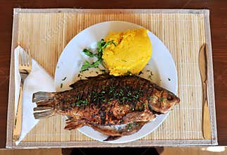 Roasted crucian carp