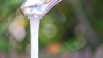 Running faucet macro; 15