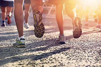 People running marathon