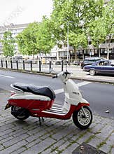 Side view french Peugeot Django