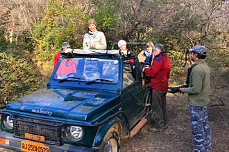 Tourists going on a tiger safari, Ranthambore National Park, Ind