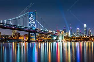 Ben Franklin bridge and Philadelphia skyline, at night