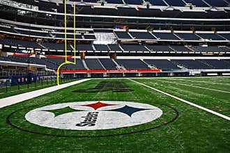Cowboy Stadium Super Bowl Steelers End Zone