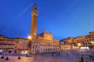 Palazzo Publico in Piazza del Campo, Siena, Italy