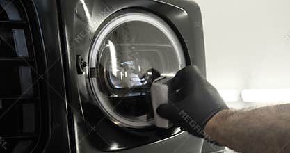 Two professional masters in car painting and ceramics overlay a layer